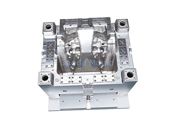 Head lamp mould