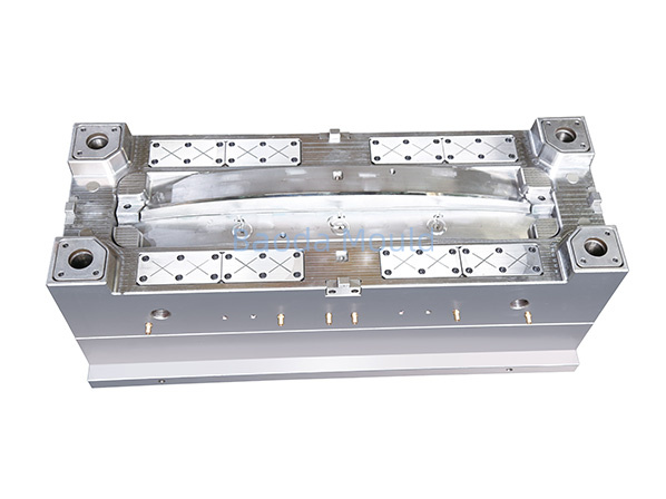 Grille mould