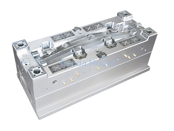 Grille mould